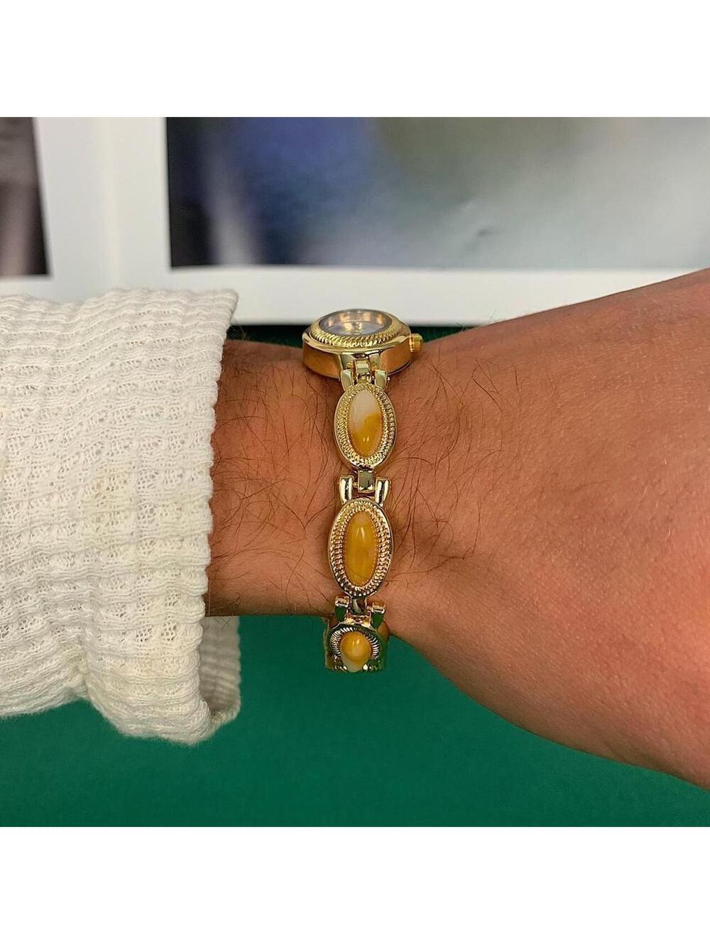 Y2k style Dainty cute Gold style tone quartz watch with orange jade stone opal - Picture 3 of 8
